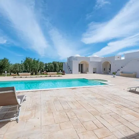 Saracena Villa *