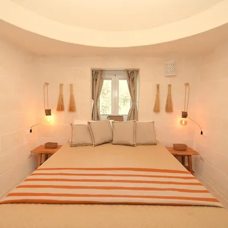 Saracena Villa